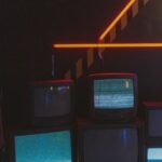 Téléviseur dans un salon, avis TV Edenwood 32 pouces