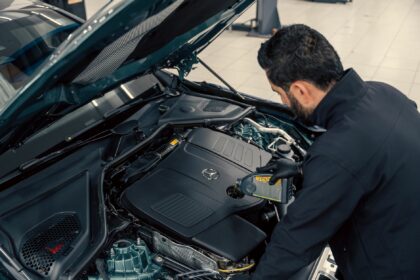 Illustration Nouveaux Consos — maintenance
