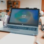 Illustration Nouveaux Consos — laptop