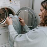 Sèche-linge en buanderie, illustration pour un tambour Valberg qui ne tourne plus