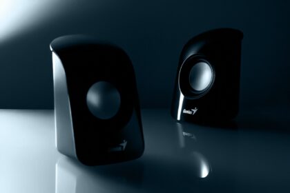 Illustration Nouveaux Consos — speaker