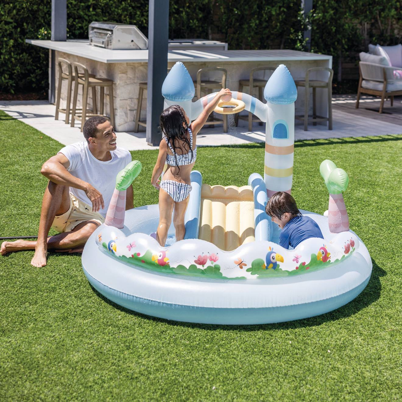 Aire De Jeux Piscine Chateau Magique Multicolore
