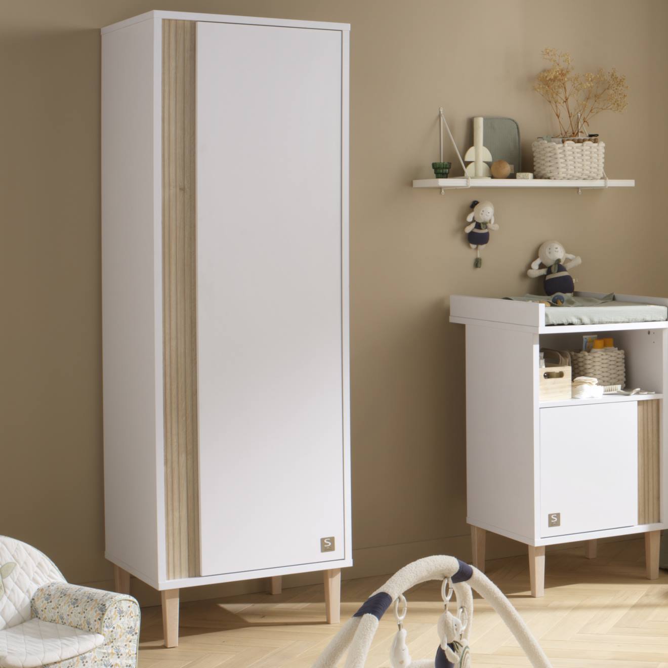 Armoire 1 Porte Détail Imitation Bois Texturé Et Pieds Bois - Paloma Blanc/marron