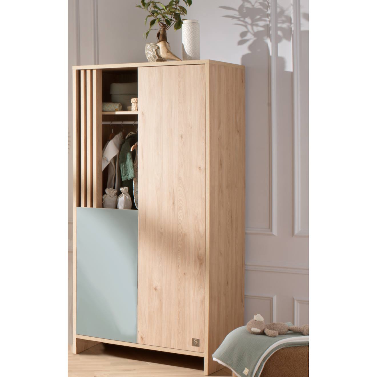 Armoire 2 Portes Et 1 Niche Avec Claustra En Bois Décor Chêne Suave - Tokyo Vert/marron