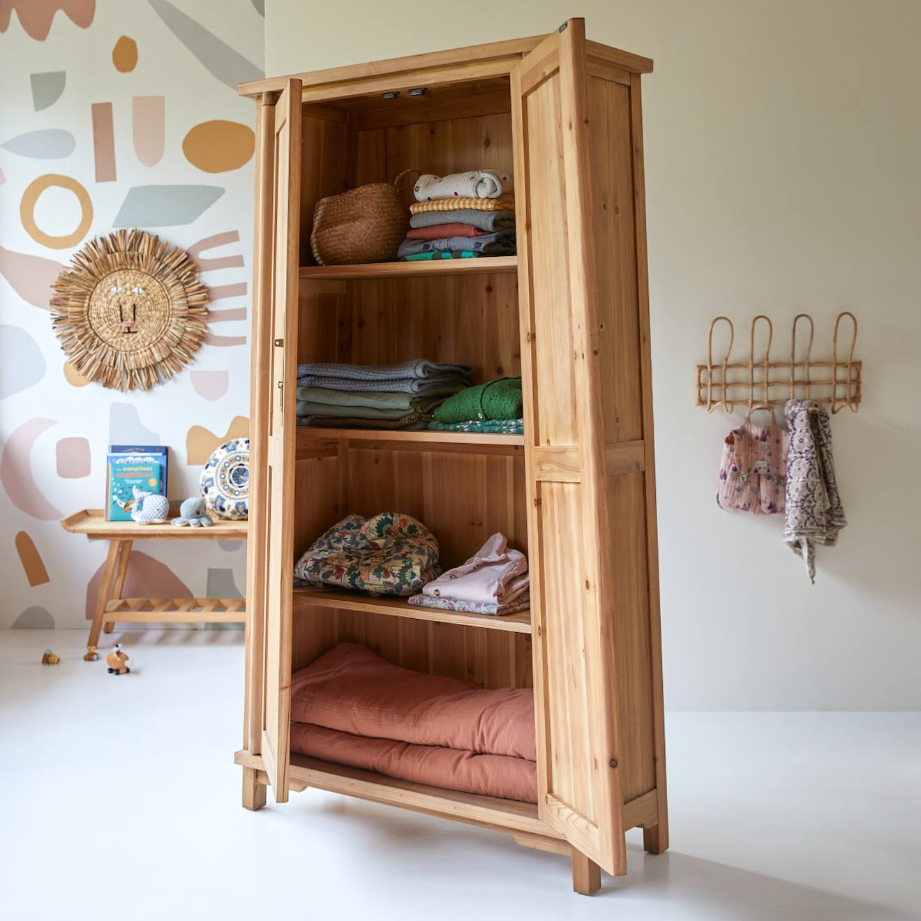 Armoire Enfant Yuki En Bois De Pin Massif Recyclé Naturel