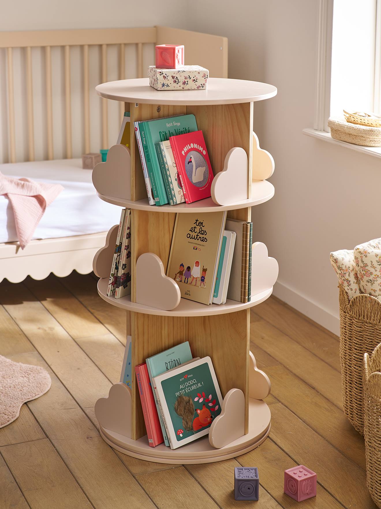 Bibliothèque tournante 3 niveaux COEUR rose pâle