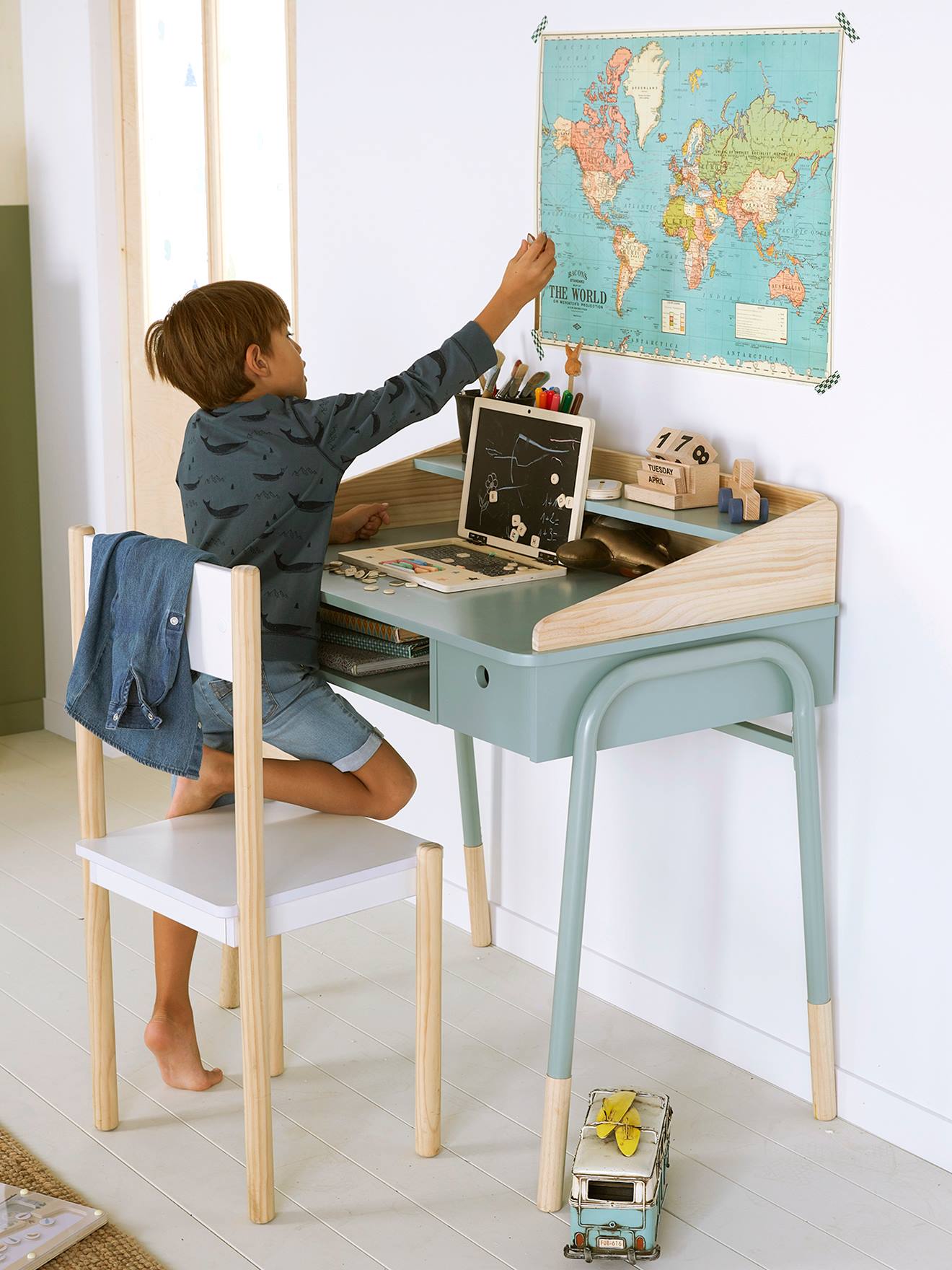 Bureau enfant AMAZONIE vert