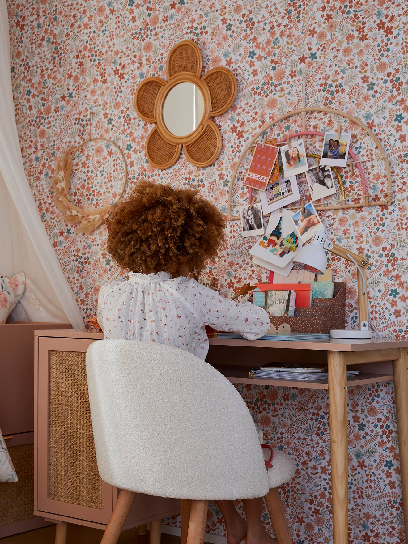 Bureau enfant POÉSIE rose nude