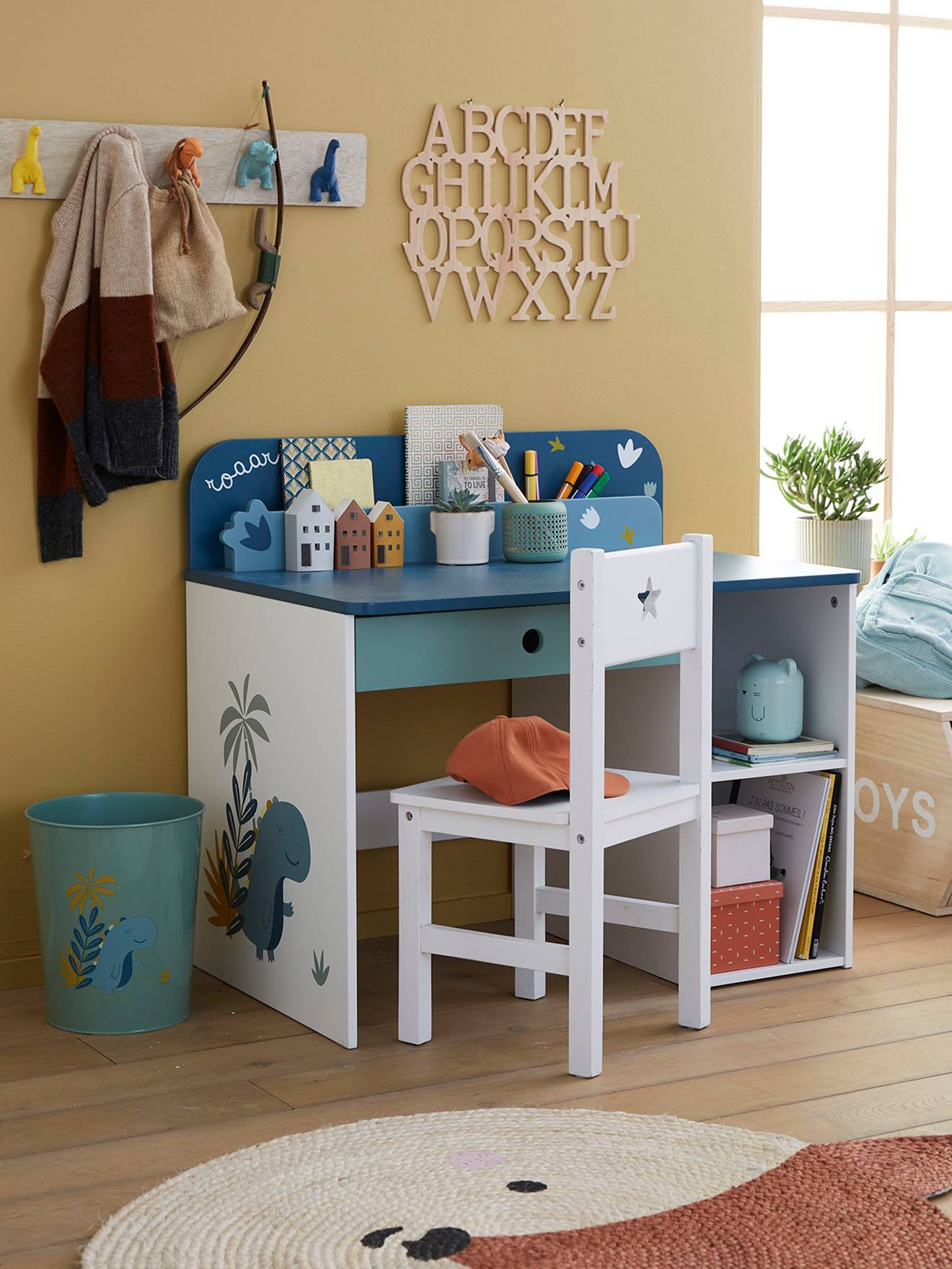 Bureau maternelle ROAAR blanc moyen uni avec decor