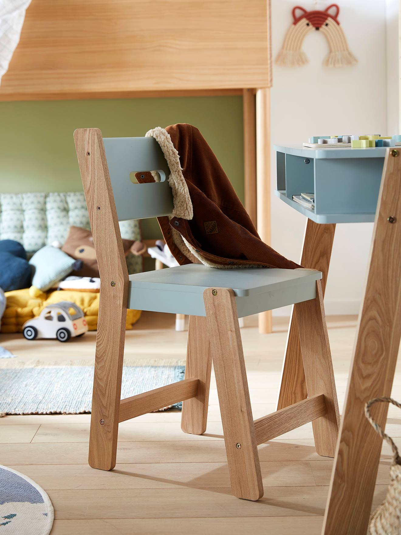 Chaise enfant, assise H 45 cm ARCHITEKT vert/bois