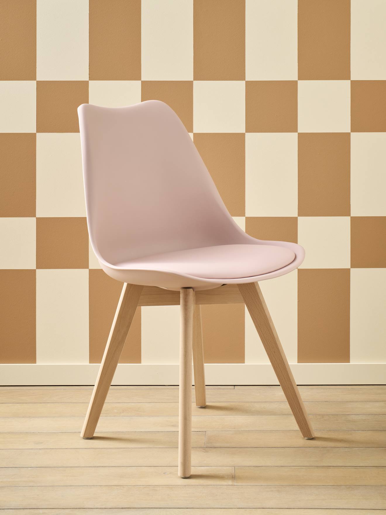 Chaise enfant primaire Scandinave rose