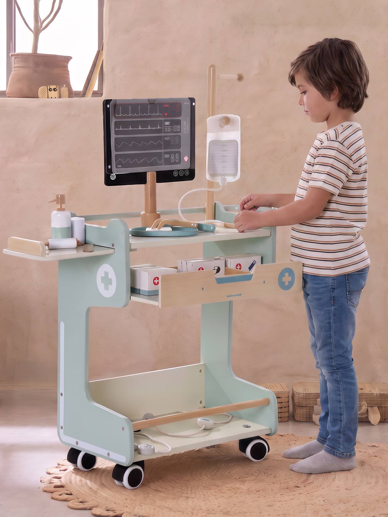 Chariot médical en bois FSC® bois