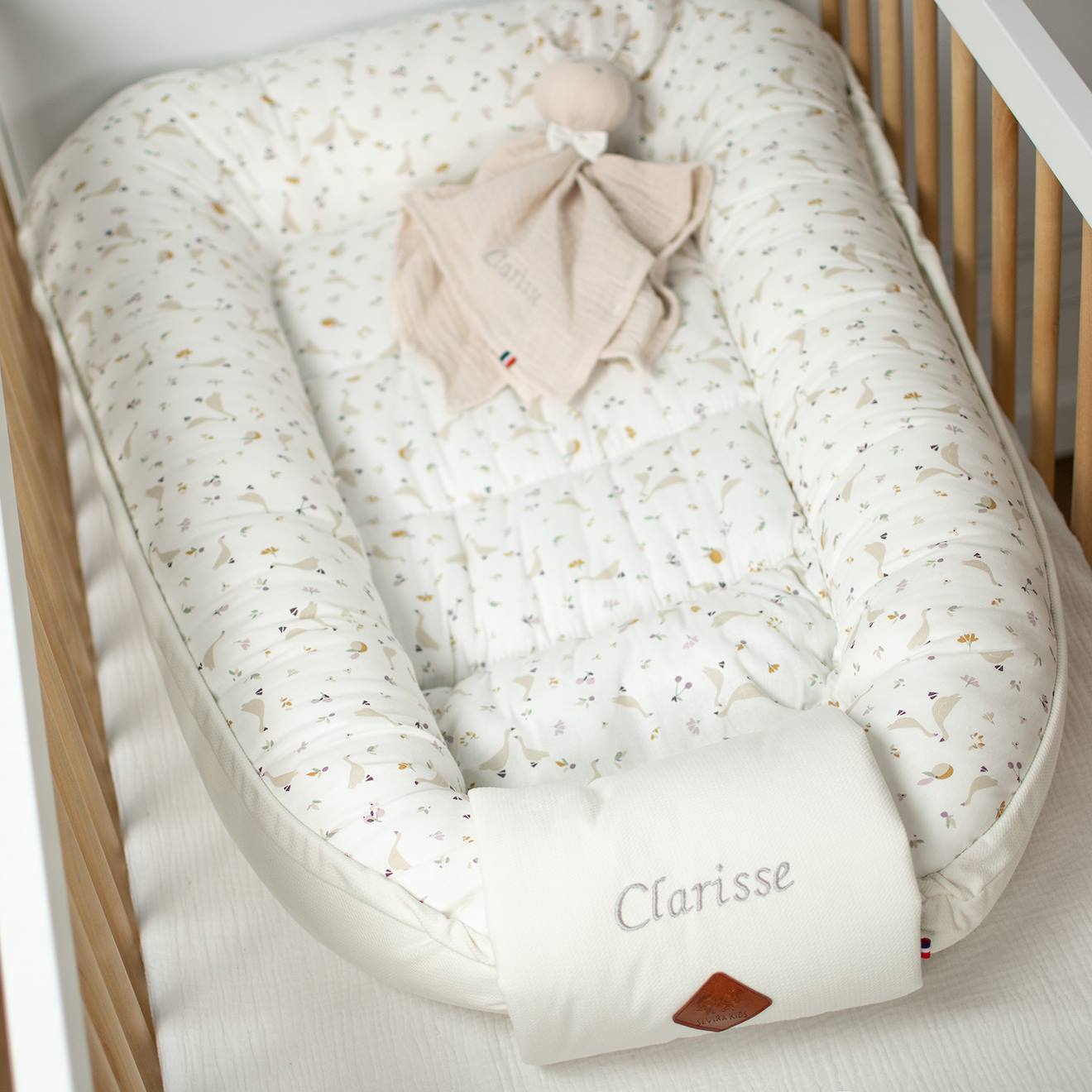 Cocon Bébé Matelassé Nid Réducteur De Lit Multicolore