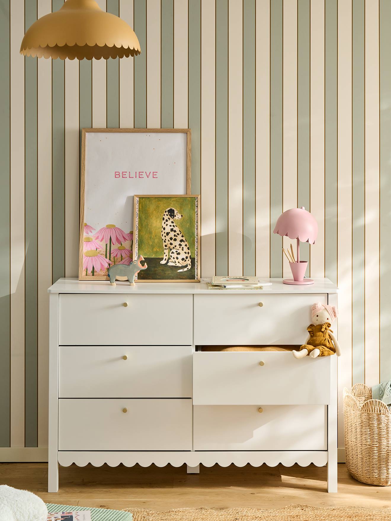 Commode enfant 6 tiroirs feston bois blanc