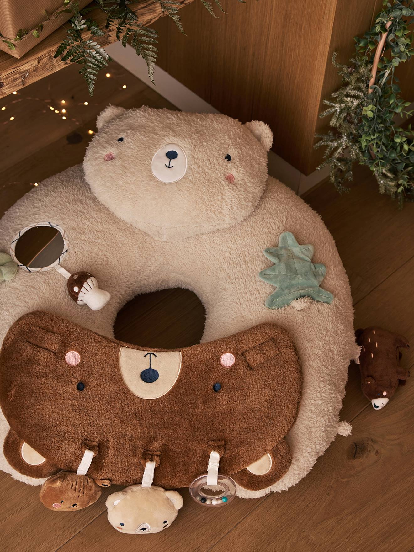 Coussin bébé des découvertes green forest