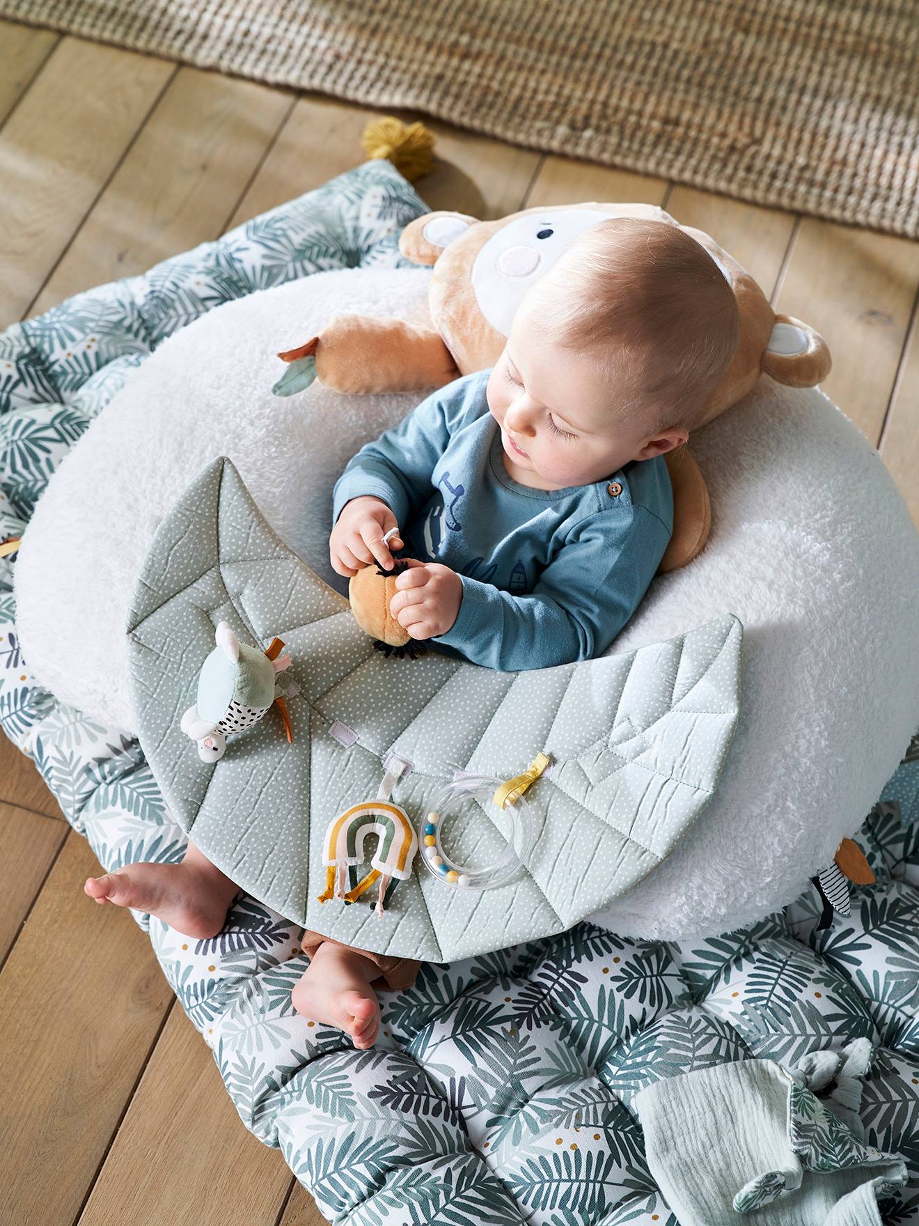 Coussin bébé des découvertes tanzanie