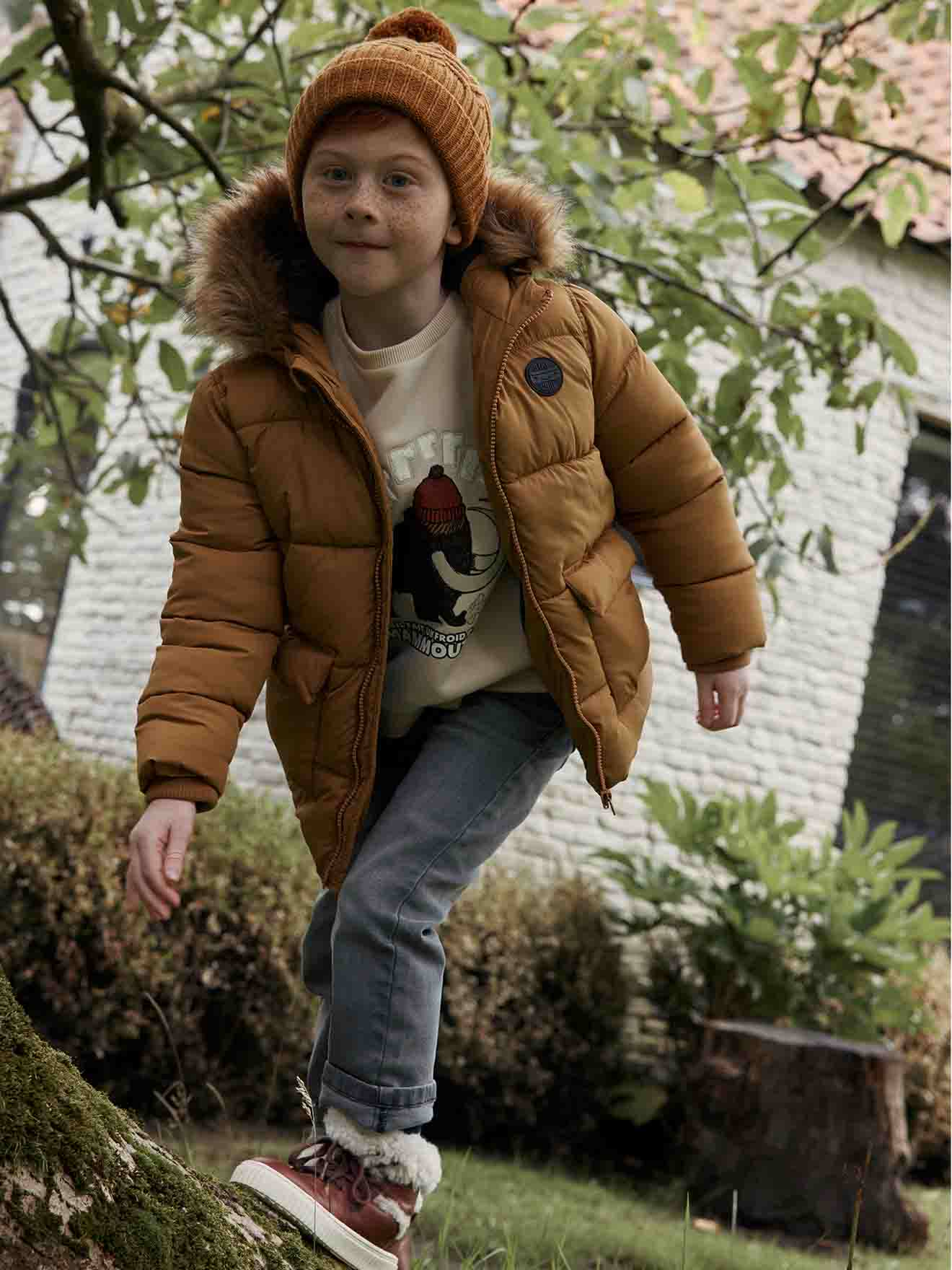 Doudoune à capuche doublée polaire avec gants ou moufles garçon mordore