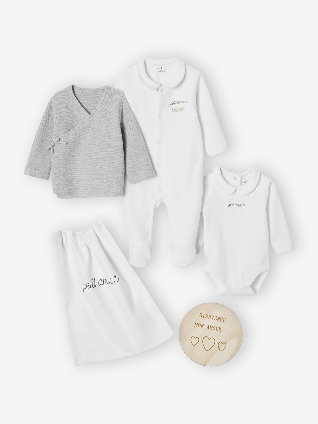 Kit naissance personnalisable : brassière, body, pyjama, cartelette de bienvenue et pochon blanc