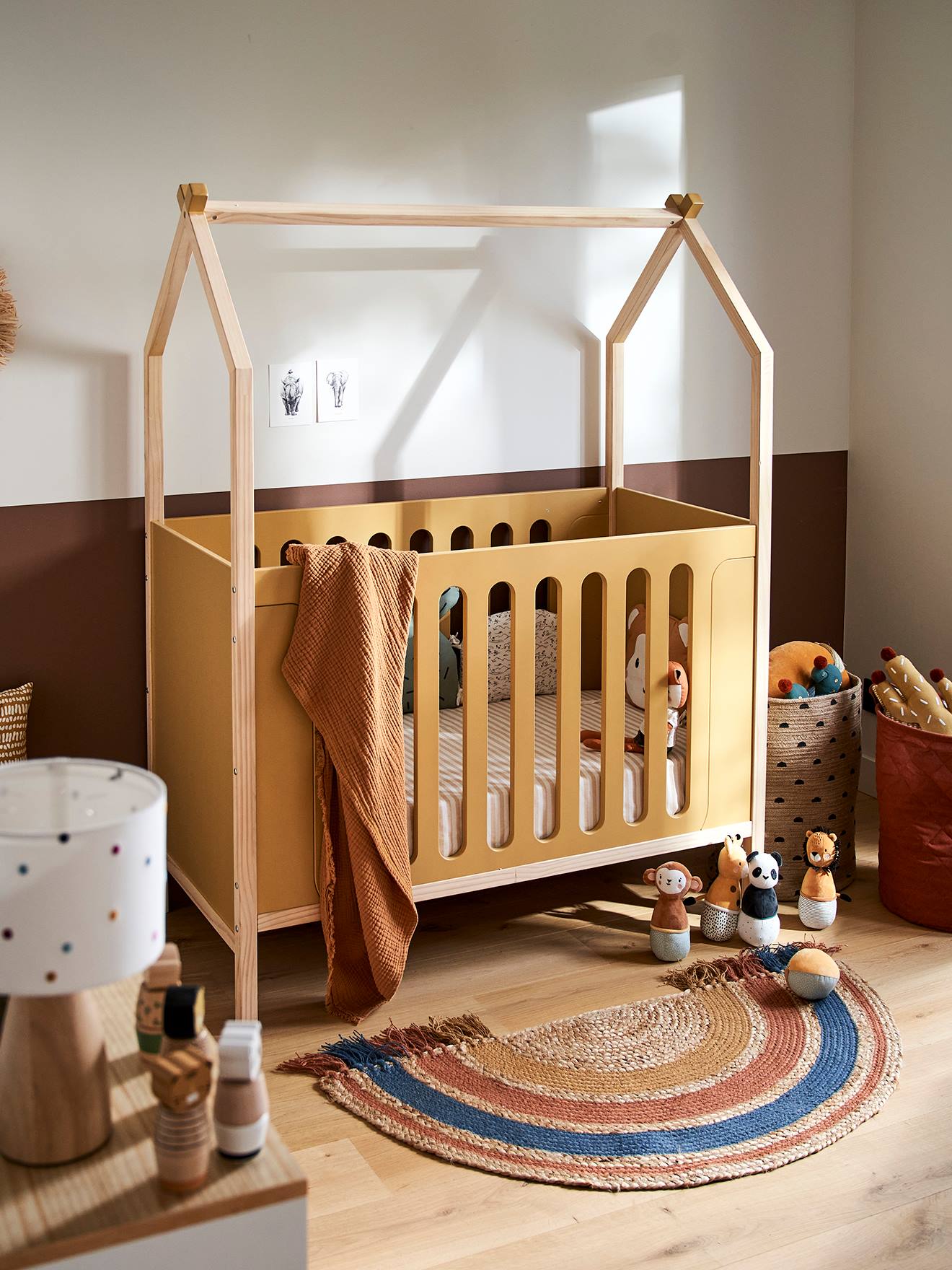 Lit bébé Cabane LIGNE COCONUT transformable en banquette sable