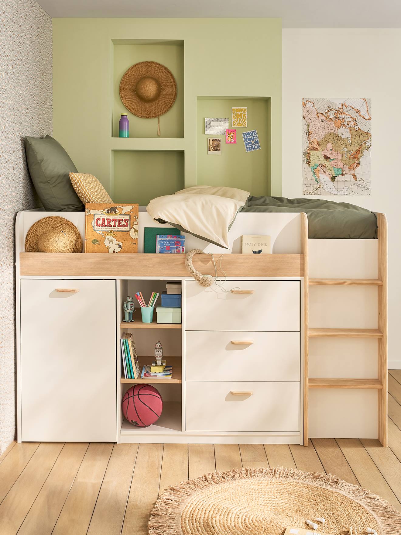 Lit enfant mi-hauteur studio 90x190cm +bureau blanc