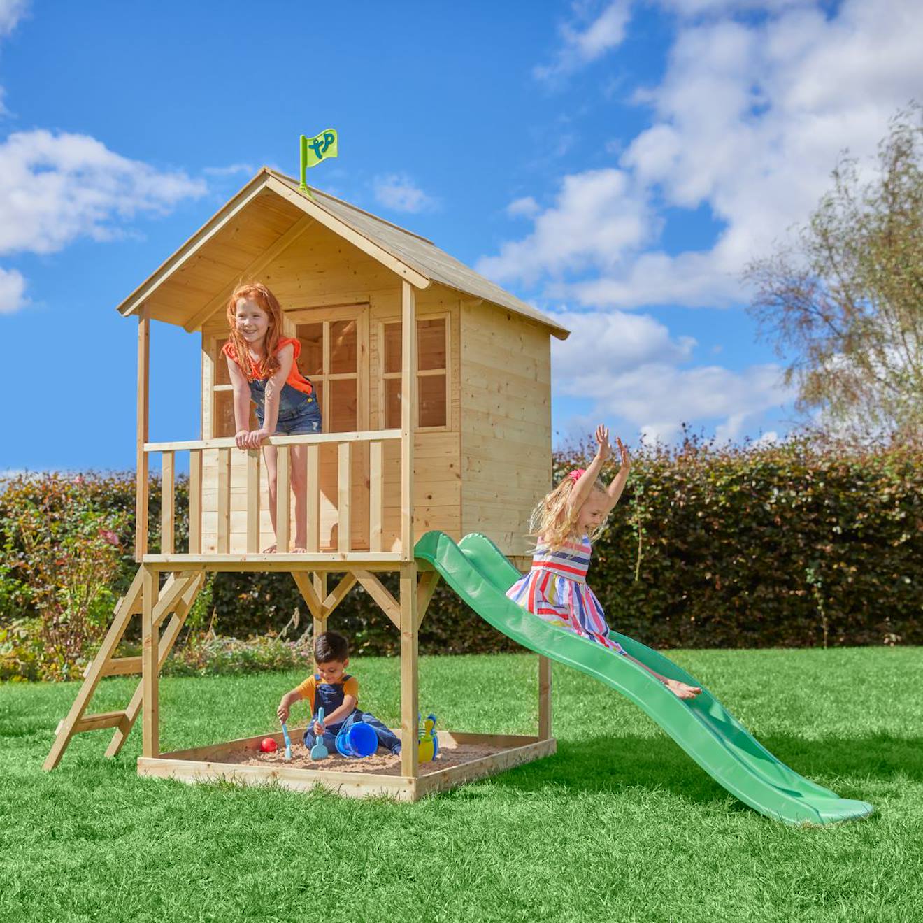 Maisonnette Cabane Sur Pilotis Avec Toboggan Colline Bois Fsc® Marron - Vert