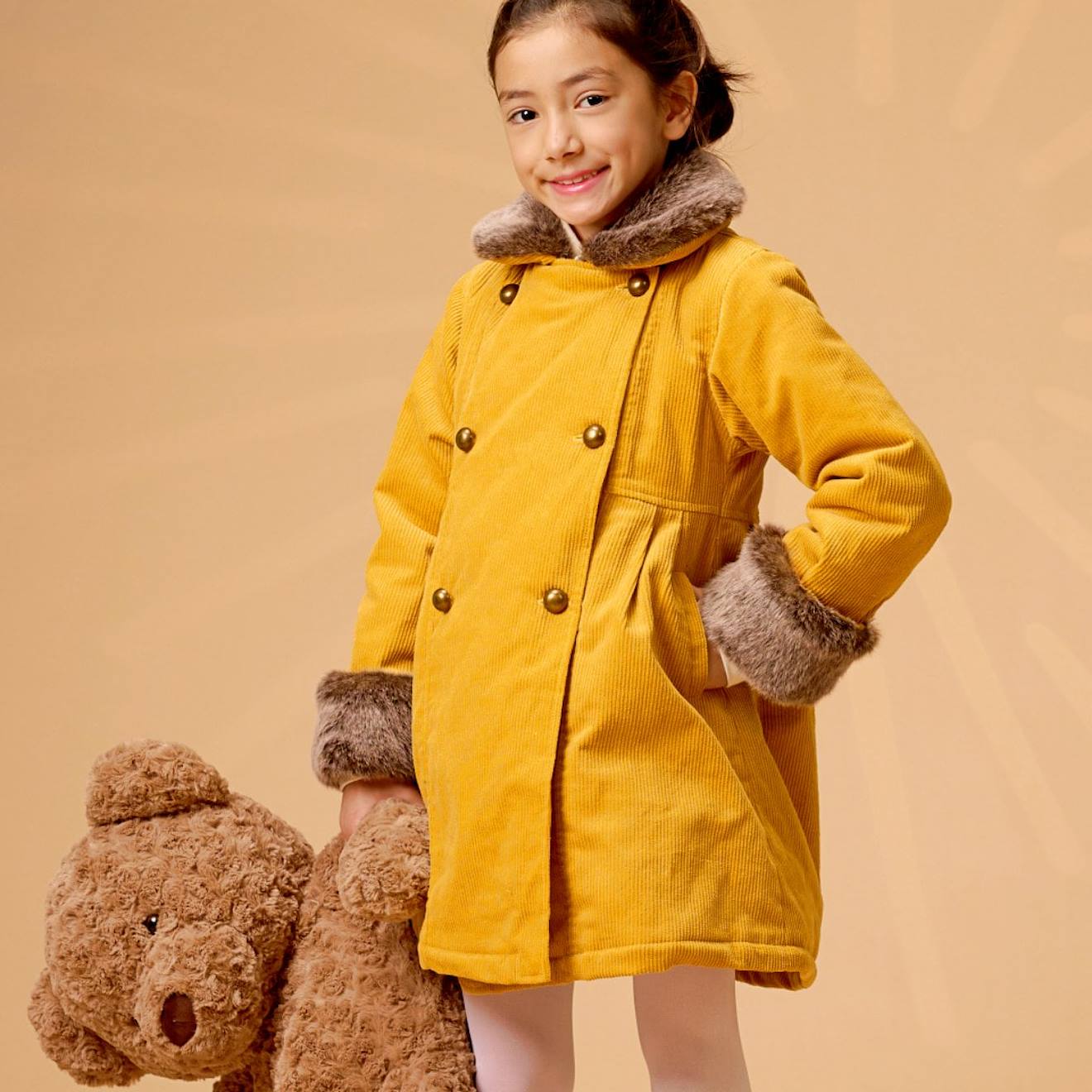Manteaueau Long Velours Col Fausse Fourrure Anoushka Jaune