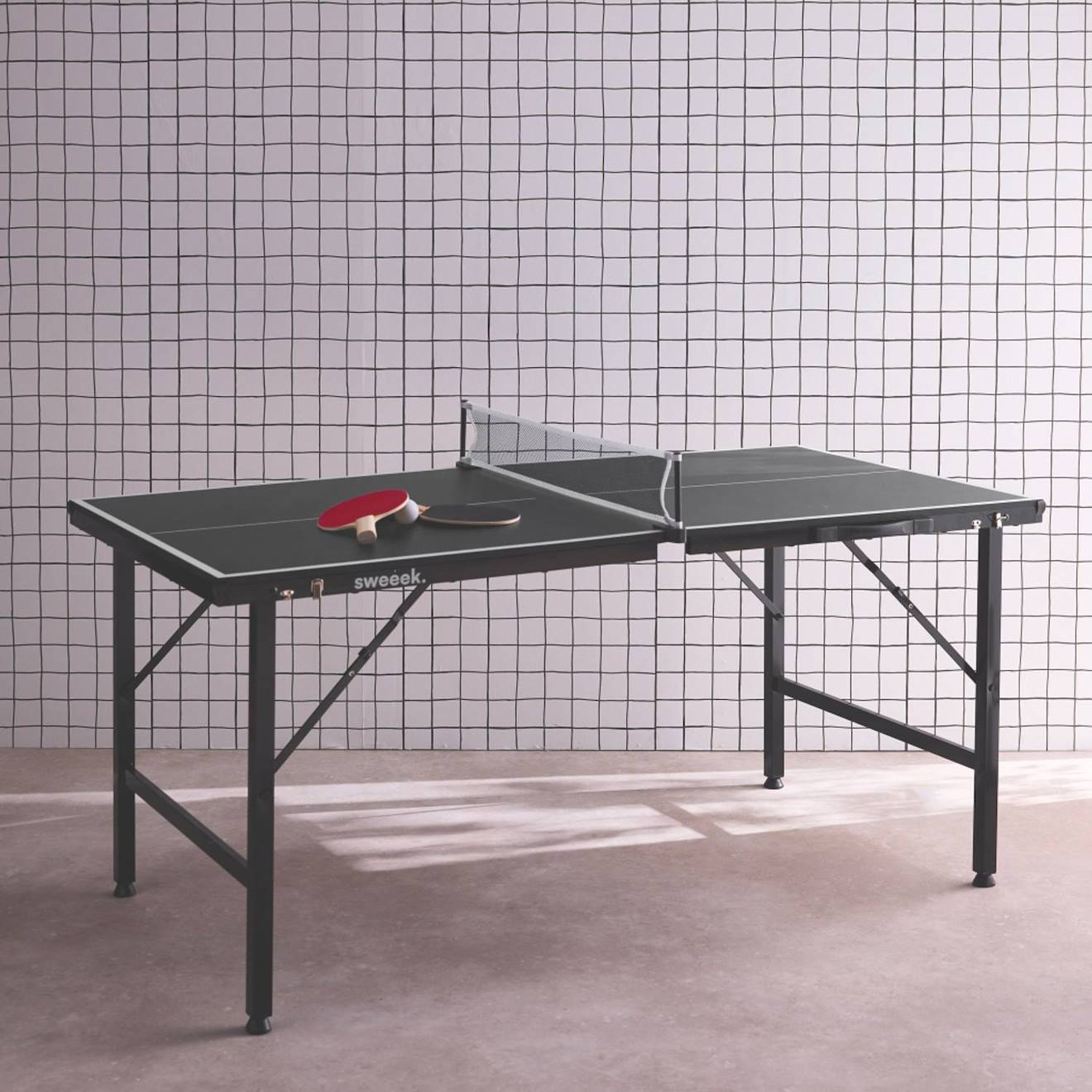 Mini Table De Ping Pong Pliable 150x75cm Indoor, Avec 4 Raquettes Et 6 Balles, Pour Utilisation Intérieure Noir