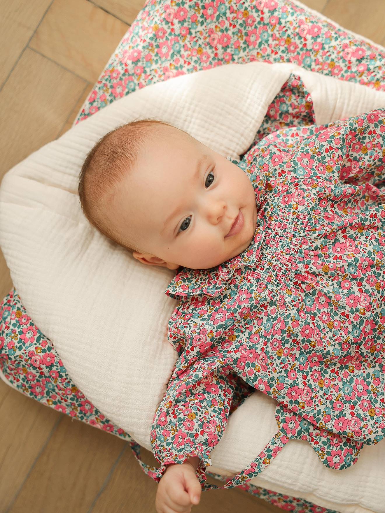 Nid d'ange en gaze de coton bio et tissu Liberty personnalisable rose pâle