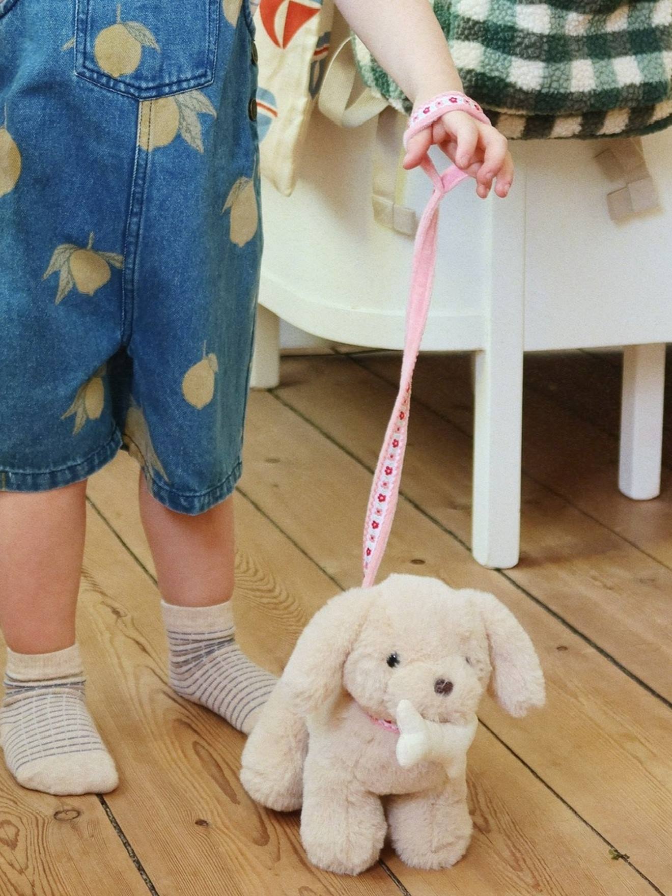 Peluche chien et son sac KONGES SLOJD blanc