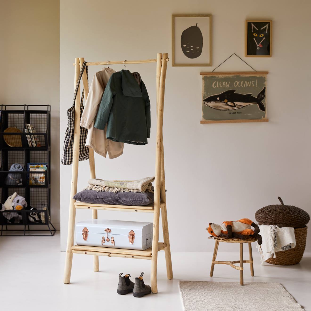 Portant Enfant En Bois De Teck 160 Kilim Naturel