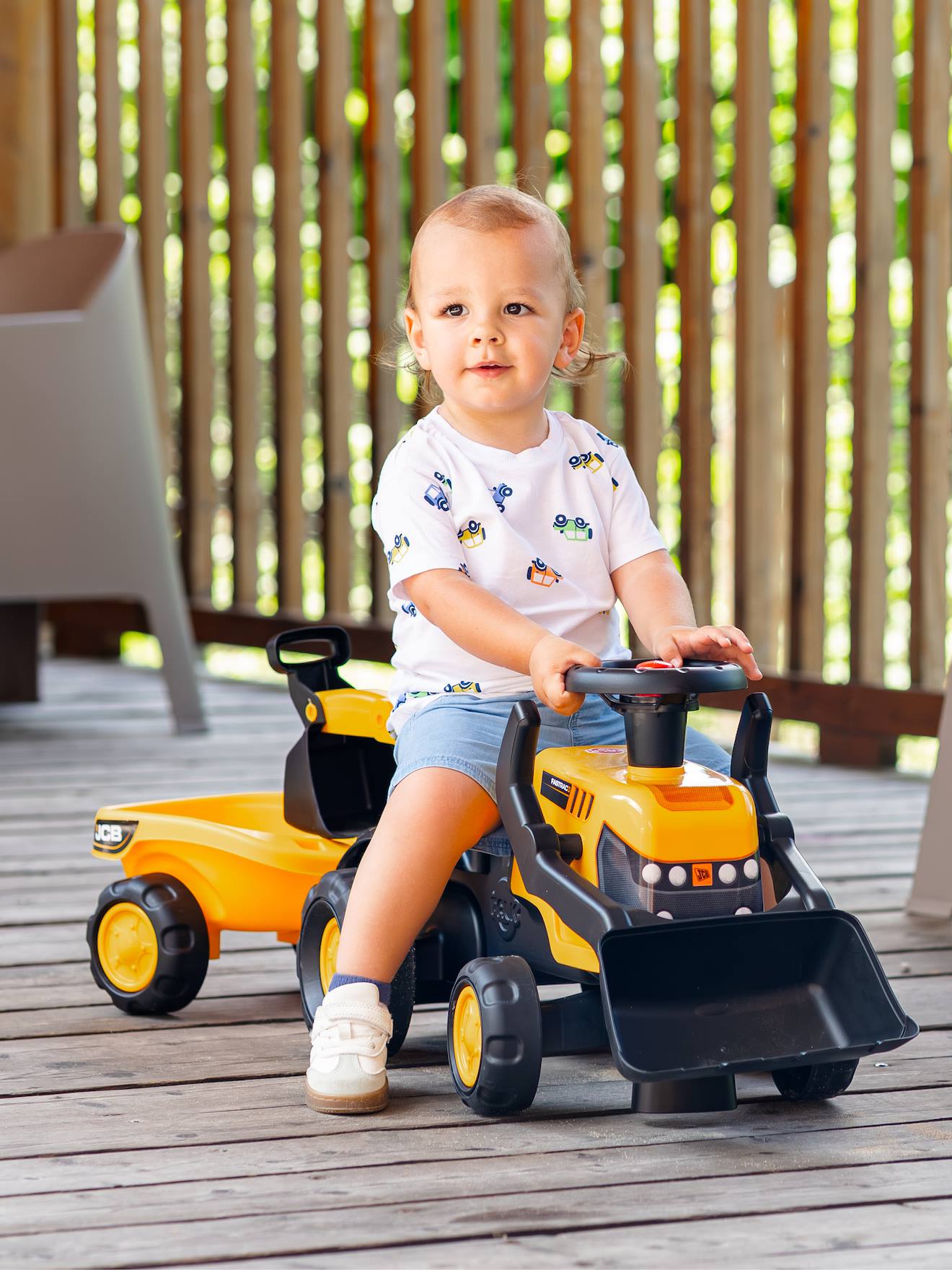 Porteur Tracteur Jcb À Roues Silencieuses, Pelle Frontale Et Excavatrice Jaune Jcb