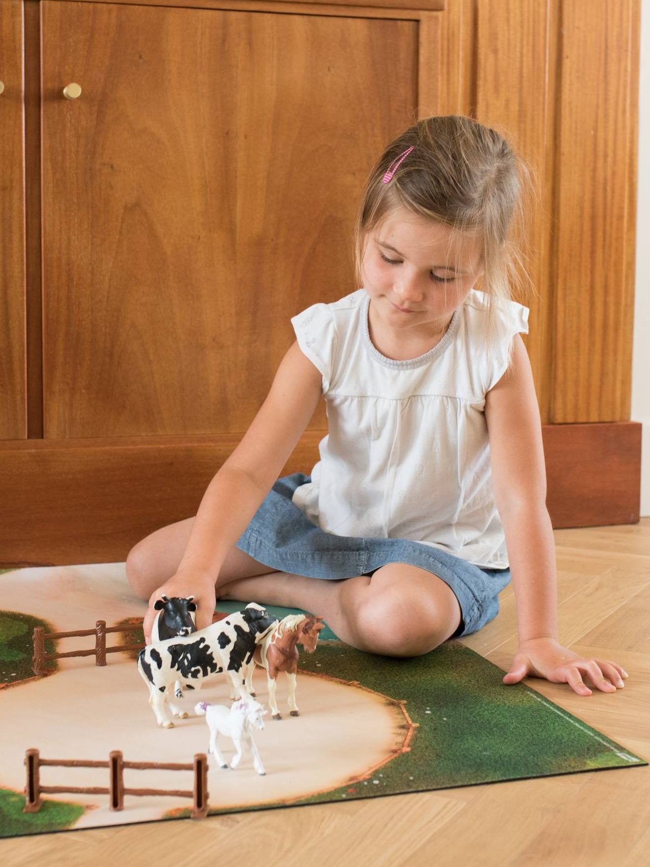 Tapis De Jeu Enfant centre Équestre - Fabriqué En France Multicolore