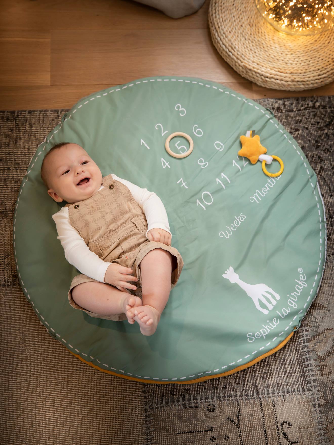 Tapis Reverso - Sophie la Girafe - VULLI multicolore
