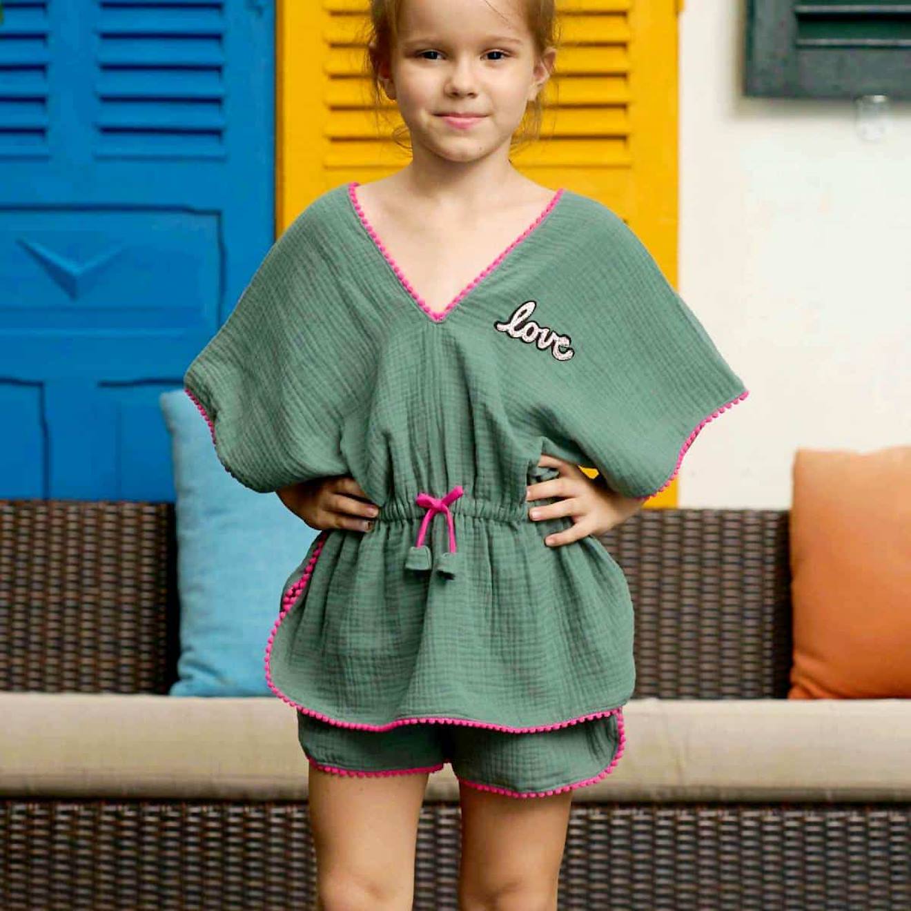 Tunique Plage Avec Short Assorti Love Kaki Rose Fuchsia