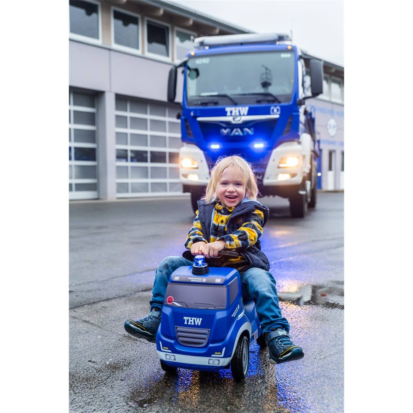 Véhicule Enfant Ferbedotruck Thw Bleu